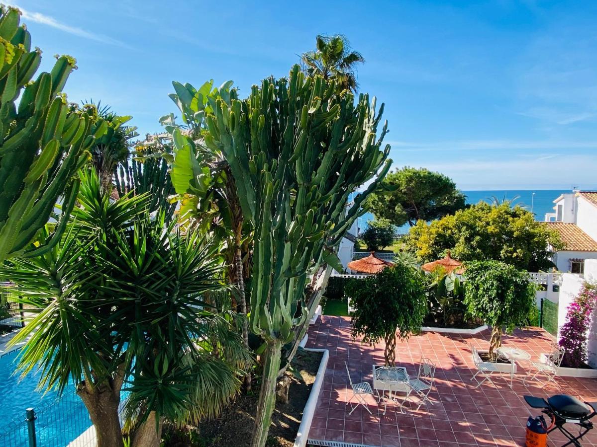 With Tropical Garden And Sea Water Pool Appartement *